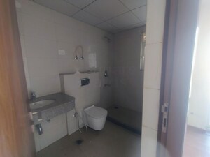 Bathroom in 4 BHK Apartment at Ardee City, Sector 52 – for Rent