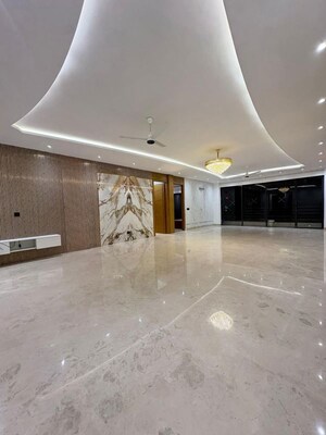 4 BHK Apartment – Exterior View View at DLF Cyber Park, Sector 20 - for Rent