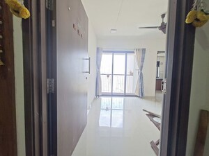 1 BHK Apartment – Entrance View at Runwal Eirene, Balkum Pada - for Rent