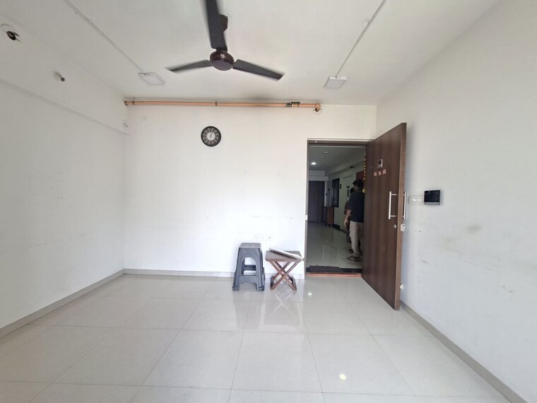 Living Room, runwal-eirene 1 Bedroom 422 Sq.Ft. Apartment In Balkum Pada Thane 10353398