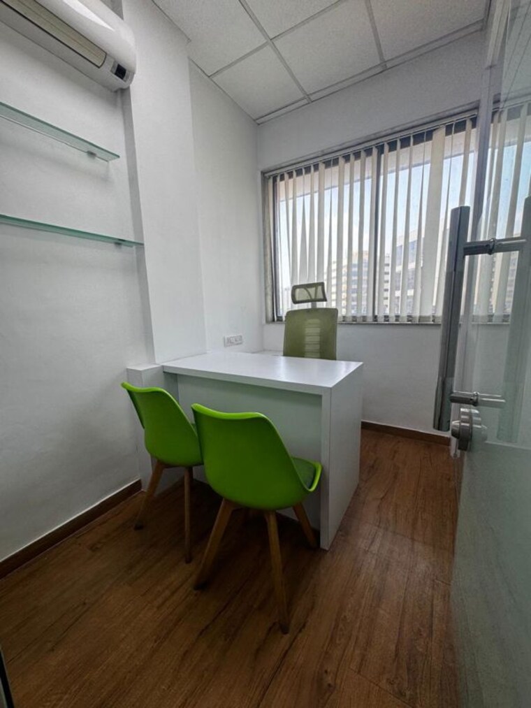 Team Area, kemp-plaza Commercial Office Space 300 Sq.Ft. In Malad West Mumbai 10353426