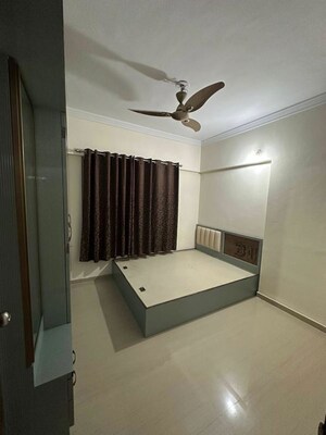 3 BHK Apartment For Sale in Kamgar Putala Vasahat