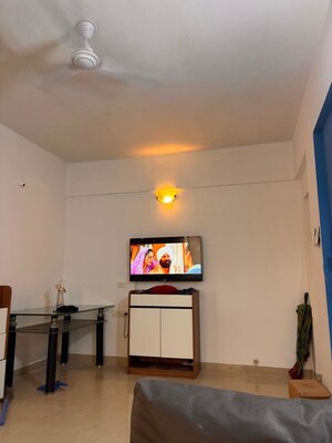 Furnished Amenities in 2 BHK Apartment at Camelot Society, Viman Nagar – for Rent