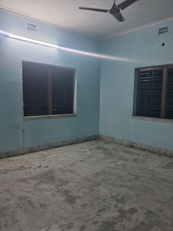 1 BHK + Pooja Room Apartment For Rent in Beleghata