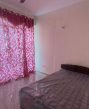 Bedroom in 1 BHK Apartment at Beleghata – for Rent