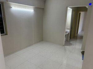 Room in 2 BHK Apartment at Group Seven Rushi Heights, Goregaon East – for Rent