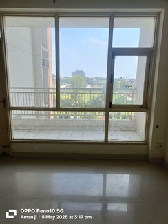 3 BHK Apartment For Rent in Trident Embassy