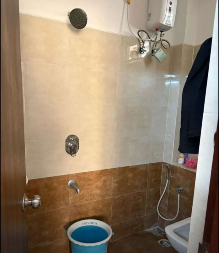 Bathroom, aishwarya-sree-krishna-abode 2 Bedroom 1100 Sq.Ft. Apartment In Kompally Hyderabad 10353477