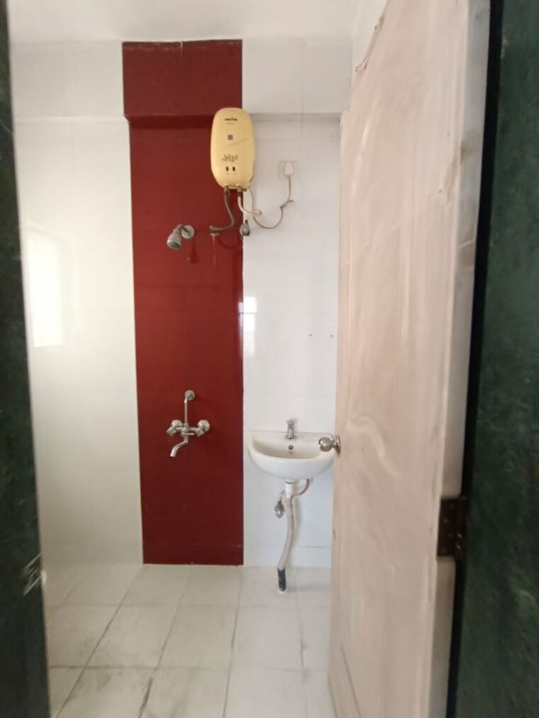 Bathroom, gopiram-radhey-heights 2 Bedroom 1000 Sq.Ft. Apartment In Ravet Pune 10346437
