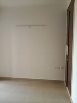 Room in 2 BHK Apartment at Saya Zion, Sector 4 Greater Noida – for Rent