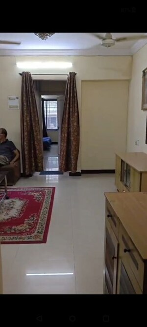 Furnished Amenities in 1 BHK Apartment at Keshav Shrushti, Malad West – for Rent