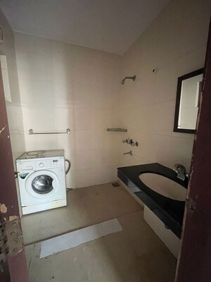 Bathroom in 2 BHK Apartment at Oberoi Realty Park View, Kandivali East – for Rent
