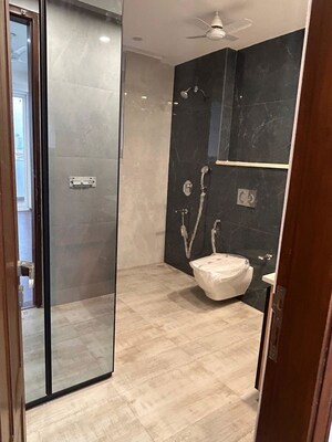 Bathroom in 3.5 BHK Apartment at Sector 52 – for Rent