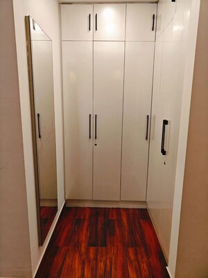 Building Lobby in 3.5 BHK Builder Floor at South City 1 – for Sale
