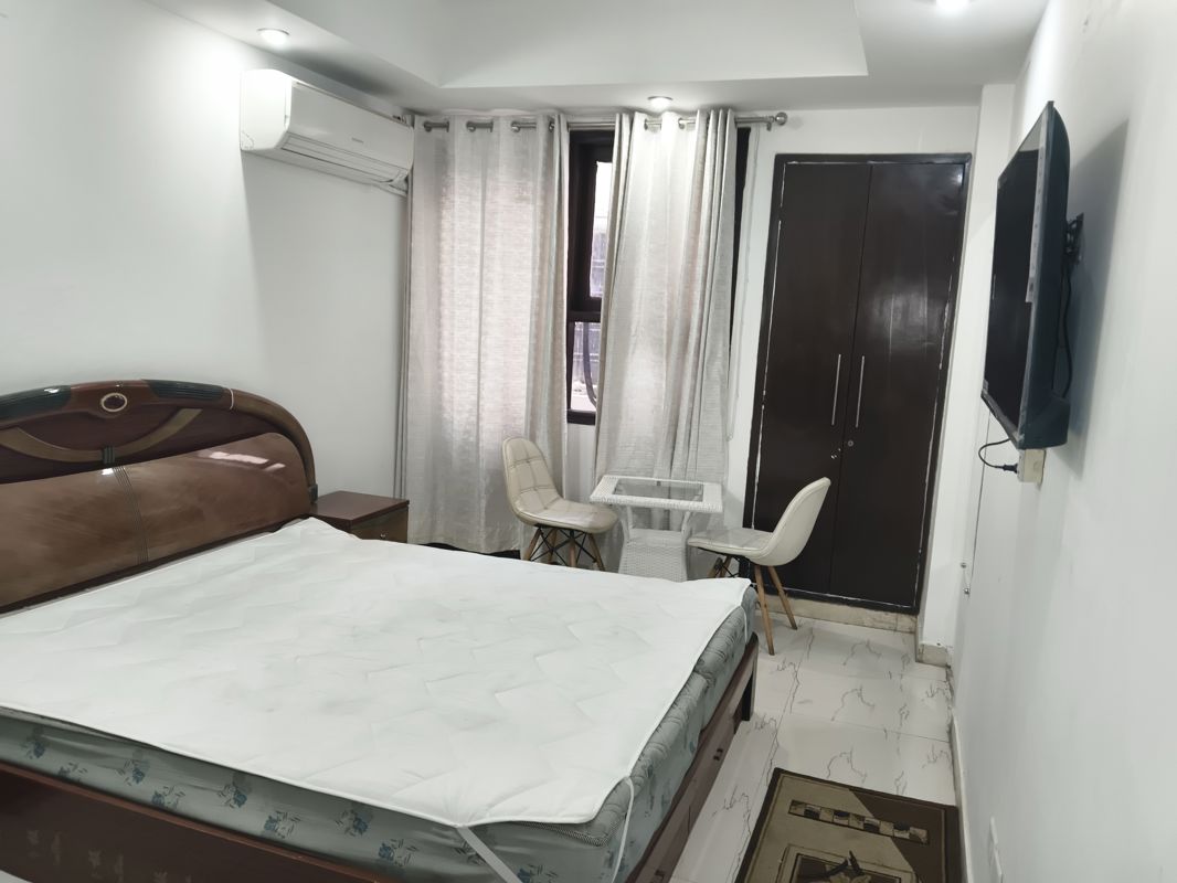 Studio+ Extra Room Builder Floor For Rent in Greater Kailash I