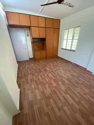 Bedroom in 2 BHK Apartment at Rambaug Colony – for Rent