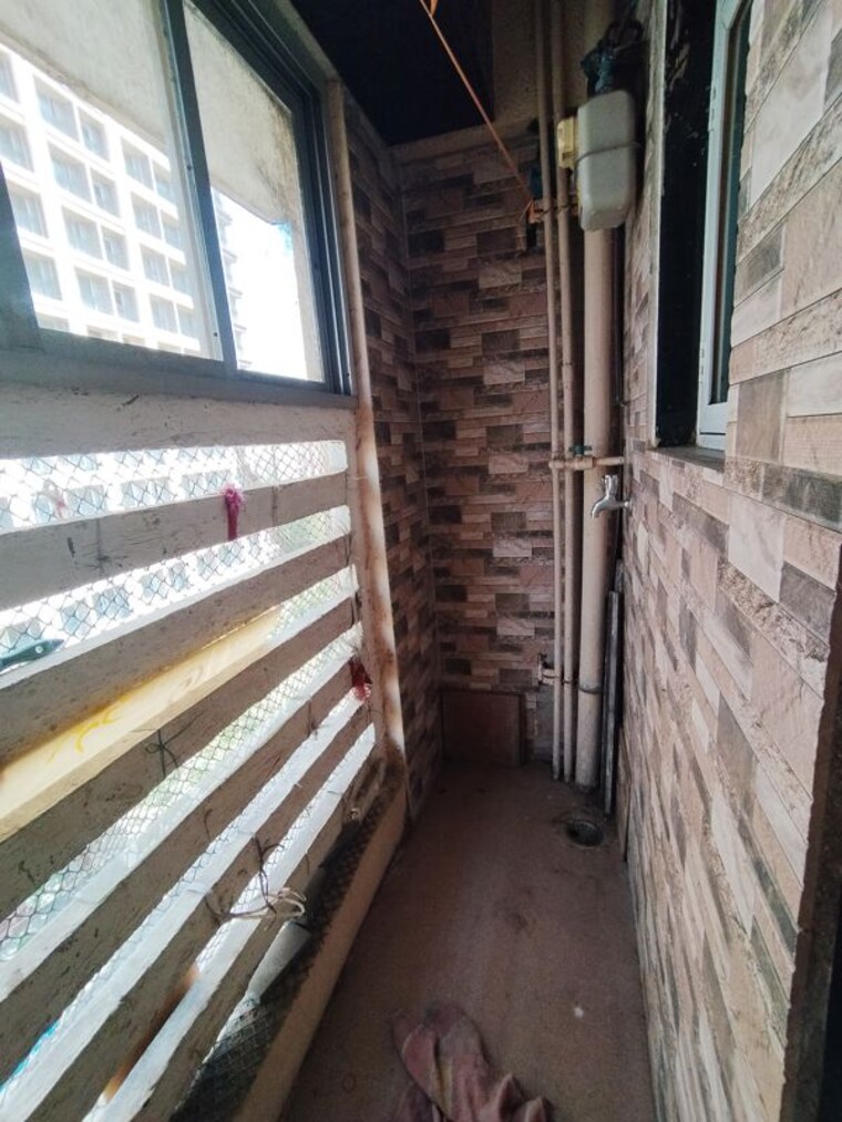 Balcony, cosmos-orchid 1 Bedroom 415 Sq.Ft. Apartment In Ghodbunder Road Thane 10353599
