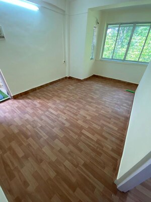 Room in 2 BHK Apartment at Gokhale Rahulkunj, Rambaug Colony – for Rent
