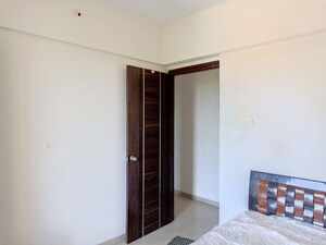 Room in 2 BHK Apartment at Mukta Residency, Shilphata – for Rent