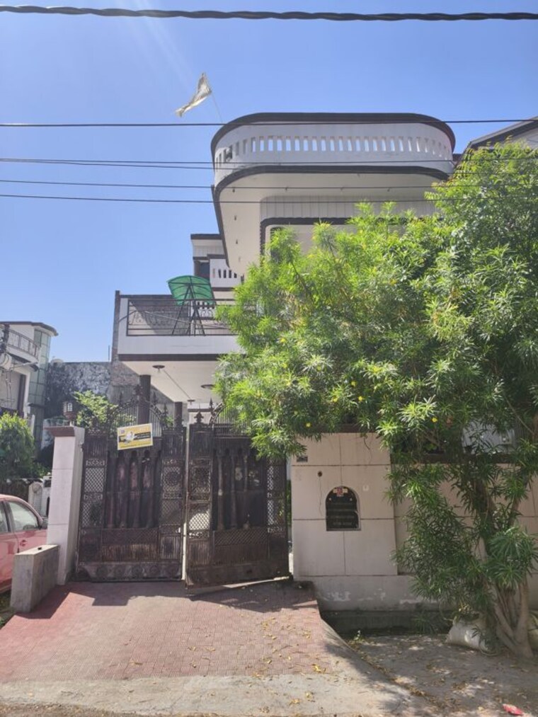 Exterior View, indira nagar 5 Bedroom 2600 Sq.Ft. Independent House In Indira Nagar Lucknow 10353628