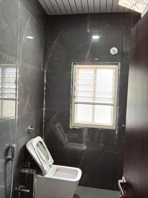 Bathroom in 1 BHK Apartment at Wadgaon Sheri – for Rent