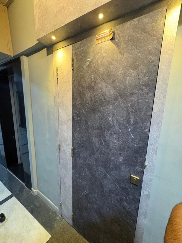 Other, reliable-business-centre Commercial Office Space 365 Sq.Ft. In Andheri West Mumbai 10353638