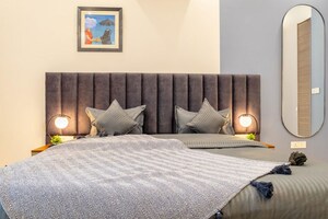 Bedroom in 1 BHK Builder Floor at Sector 31 – for Rent