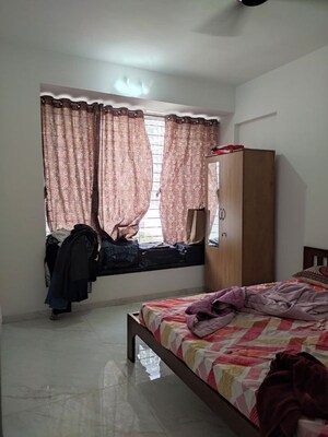 Bedroom in 2 BHK Apartment at Kamgar Putala Vasahat – for Sale