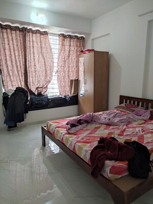 Bedroom in 2 BHK Apartment at Kamgar Putala Vasahat – for Sale