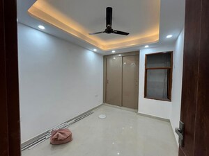 Room in 3 BHK Builder Floor at Freedom Fighters Enclave – for Rent