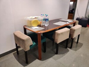 Team Area in 1 BHK Apartment at Geeta Bhavan, Breach Candy – for Rent