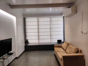 1 BHK Apartment For Rent in Geeta Bhavan, Breach Candy