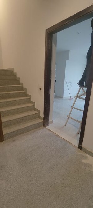 Staircase in 4 BHK Apartment at Adani Samsara Ivana, Sector 63 – for Rent