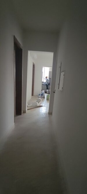 Room in 4 BHK Apartment at Adani Samsara Ivana, Sector 63 – for Rent