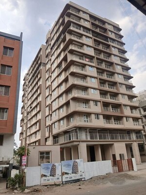 3 BHK Builder Floor For Sale in Kamgar Putala Vasahat