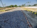 1000 Sq.Ft. Plot in Kalli Paschim