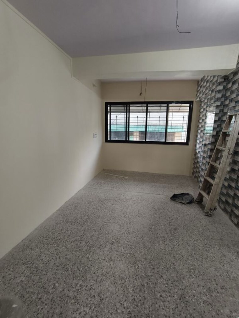  Parking, dattanagar Commercial Office Space 650 Sq.Ft. In Dattanagar Thane 10353761