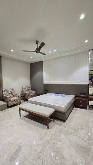 Living Room in 6 BHK Independent House at Sector 70 – for Sale