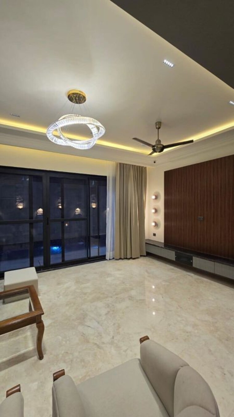 Room, sector 70 6 Bedroom 500 Sq.Yd. Independent House In Sector 70 Mohali 10353732