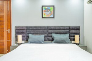 Bedroom in 1 BHK Builder Floor at Sector 39 – for Rent