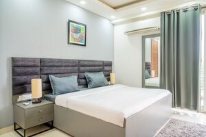 Bedroom in 1 BHK Builder Floor at Sector 46 – for Rent