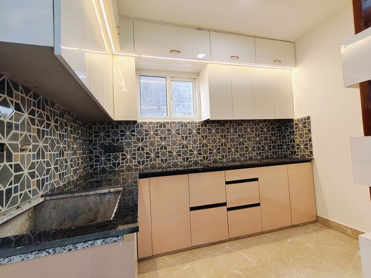 Kitchen, sector 73 2 Bedroom 1000 Sq.Ft. Apartment In Sector 73 Noida 10353785