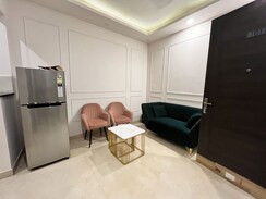 1 BHK + Extra Room Builder Floor For Rent in Sushant Lok I