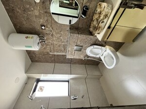 Bathroom in 2 BHK Builder Floor at Sector 42 – for Rent