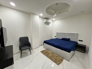 Team Area in 2 BHK Builder Floor at Sector 42 – for Rent