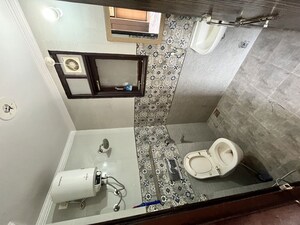 Bathroom in 2 BHK Builder Floor at Sector 43 – for Rent