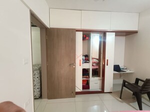 Room in 1 BHK Apartment at Paranjape Trident Towers, Wakad – for Rent
