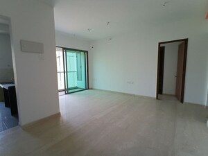 Room in 3 BHK Apartment at Kalpataru Immensa G, Kolshet Road – for Rent
