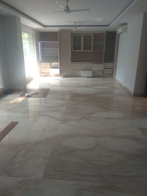 4 BHK Builder Floor For Rent in Safdarjung Development Area