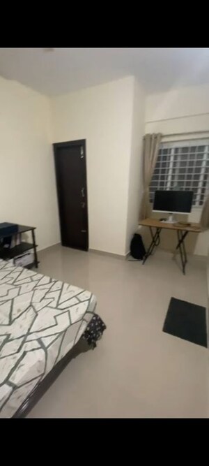 Team Area in 1 BHK Apartment at Lakshmi Enclave Bellandur, Bellandur – for Rent